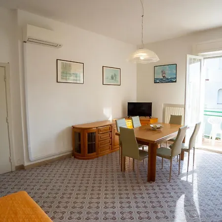 Trilocale E A Due Passi Dal Mare Con Posto Auto Privato * 马瑟利